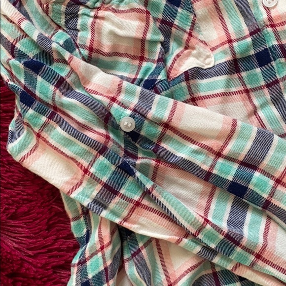 Red Camel mint, navy and red plaid button down top - Picture 5 of 12